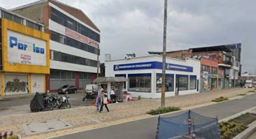 Bodega en arriendo Cundinamarca Bogotá Salazar Gomez 3500 m2 Habitaciones 0 Baños 5 Garajes 2 Precio $50000000