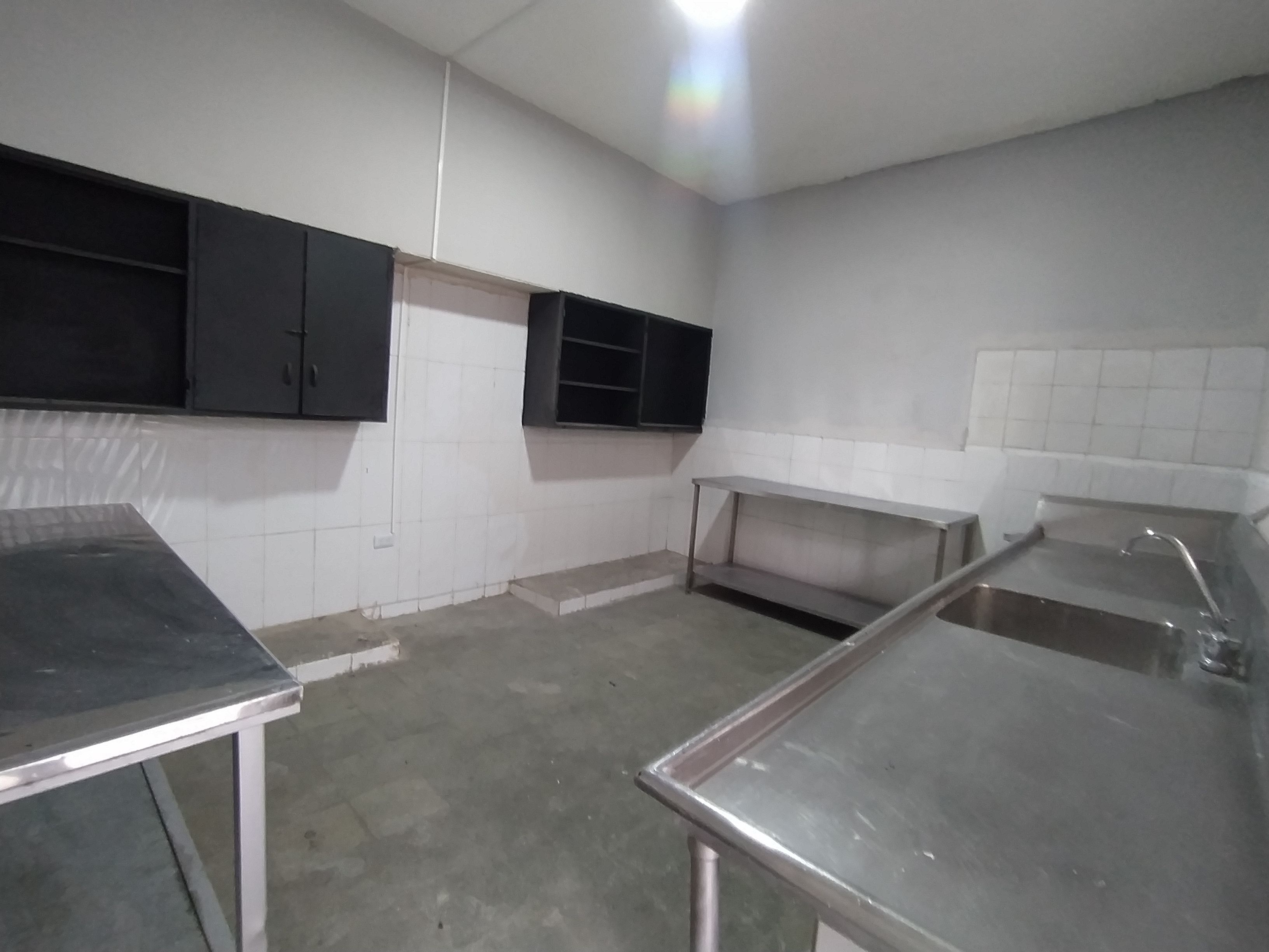 Casa en arriendo Antioquia Medellín Los Angeles 380 m2 Habitaciones 4 Baños 5 Garajes 0 Precio $7000000