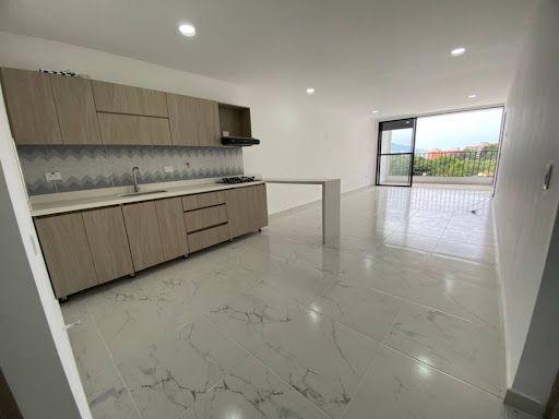 Apartamento en arriendo Antioquia Envigado Trianon 100 m2 Habitaciones 3 Baños 2 Garajes 1 Precio $3200000