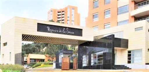 Apartamento en arriendo Cundinamarca Bogotá Santa Barbara Oriental 183 m2 Habitaciones 3 Baños 5 Garajes 2 Precio $13100000