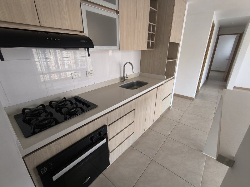 Apartamento en arriendo Antioquia Sabaneta Tres Esquinas 78 m2 Habitaciones 2 Baños 2 Garajes 0 Precio $3000000