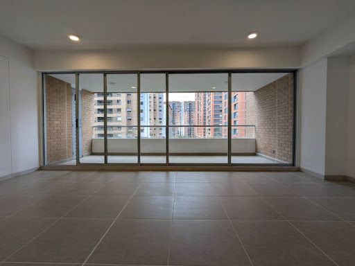 Apartamento en arriendo Antioquia Medellín Villa Carlota 138 m2 Habitaciones 3 Baños 4 Garajes 2 Precio $7600000