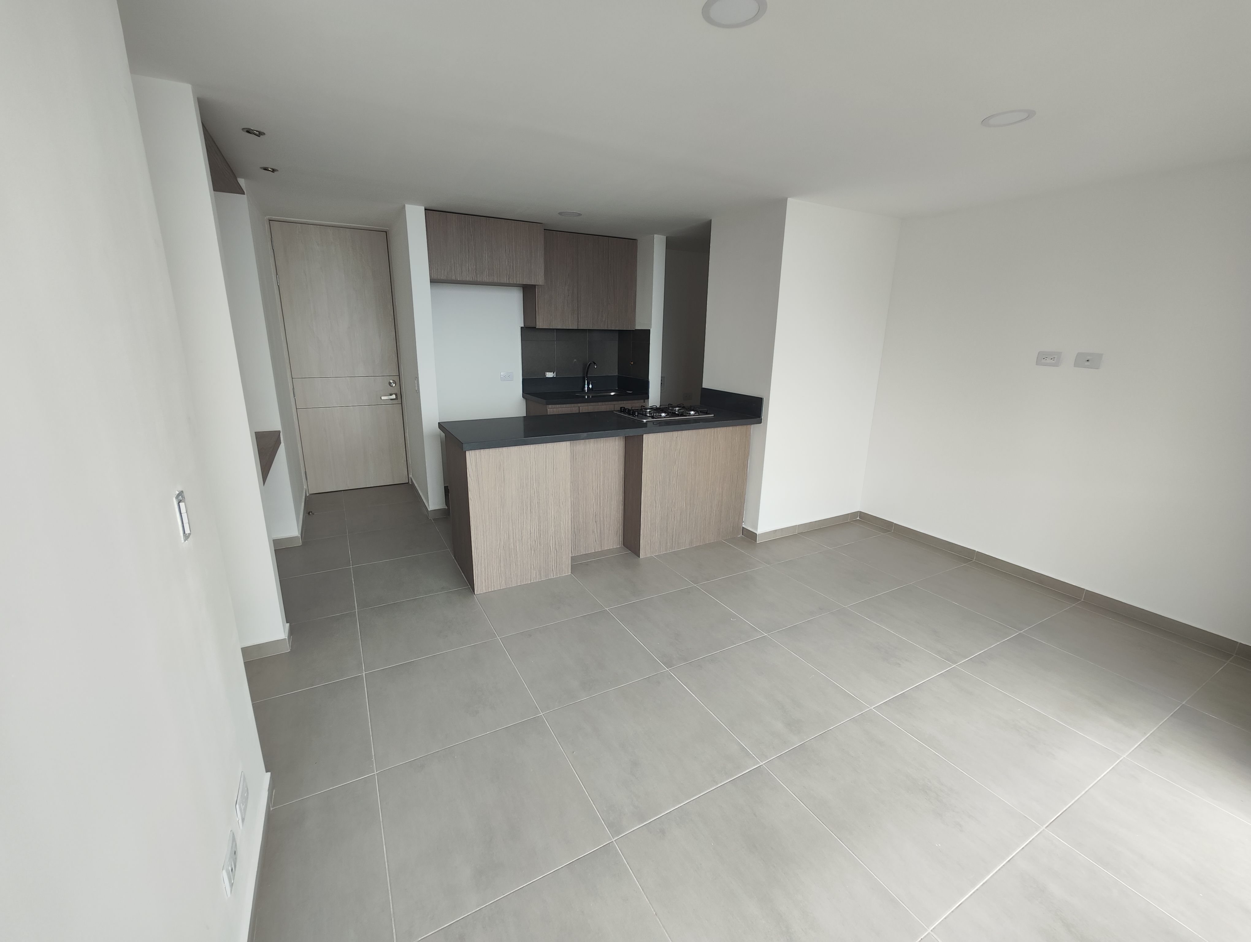 Apartamento en arriendo Antioquia La Estrella Ancón San Martín 65 m2 Habitaciones 3 Baños 2 Garajes 1 Precio $2600000