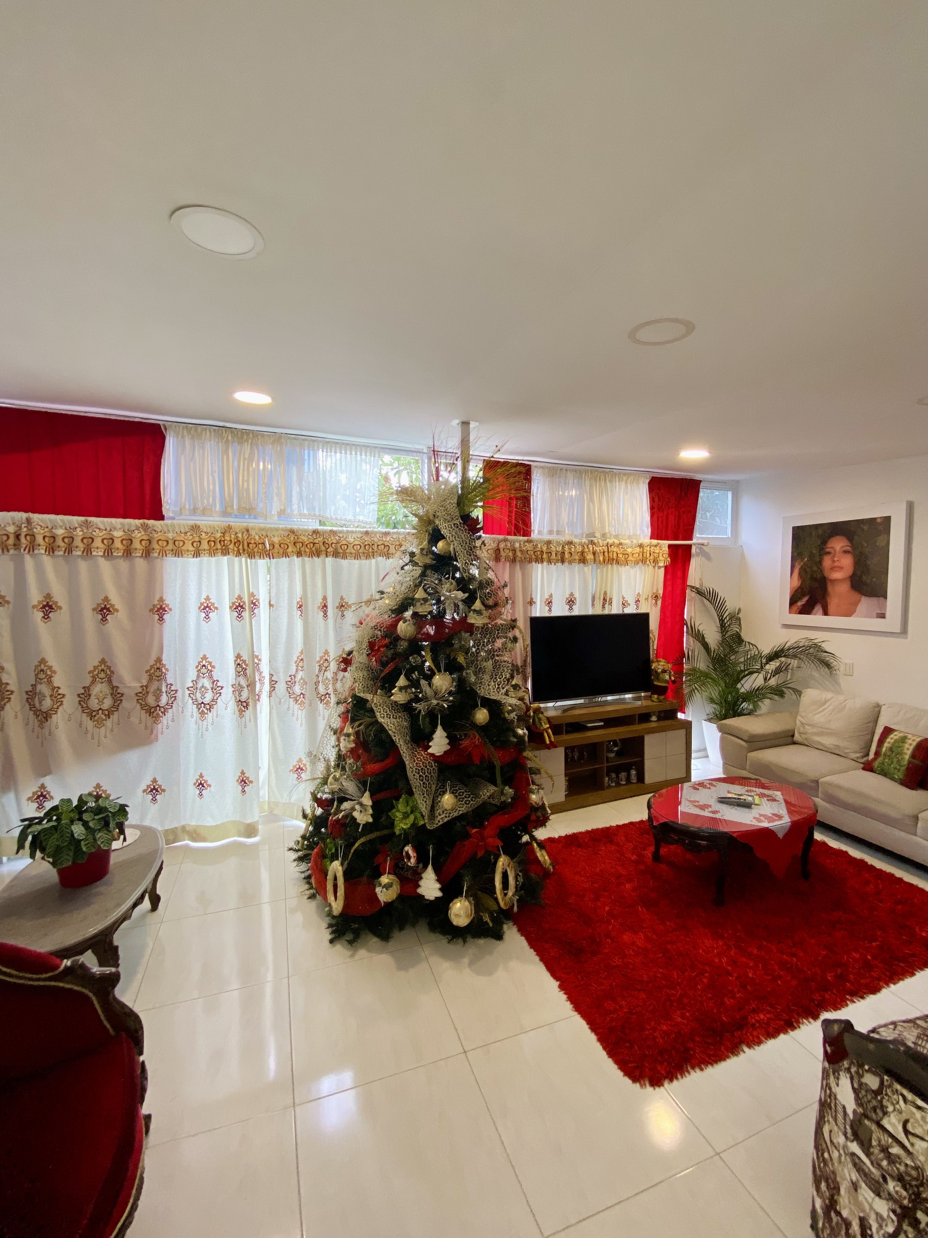 Casa en venta Santander Bucaramanga Universidad 270 m2 Habitaciones 6 Baños 4 Garajes 1 Precio $799000000