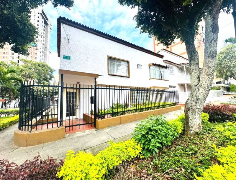 Casa en venta Santander Bucaramanga La Aurora 203 m2 Habitaciones 4 Baños 2 Garajes 0 Precio $1215000000