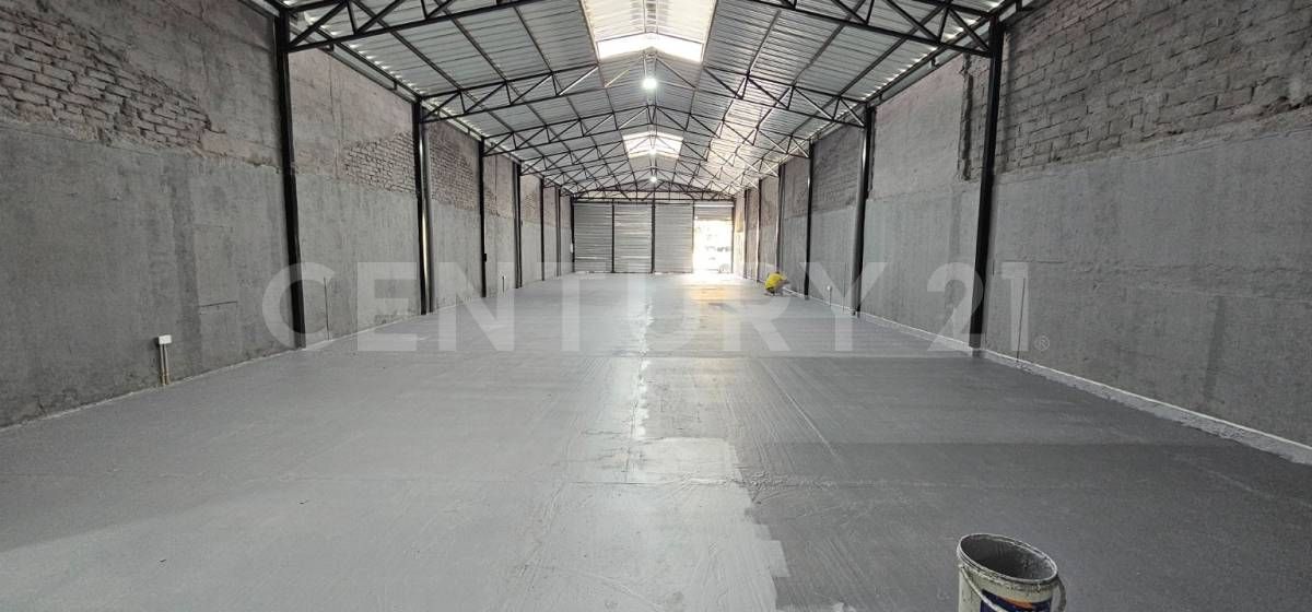 Bodega en arriendo Valle Del Cauca Cali San Vicente 500 m2 Habitaciones 0 Baños 2 Garajes 0 Precio $9000000