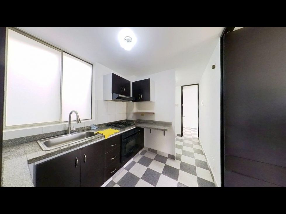 Apartamento en venta Cundinamarca Bogotá Cr Brisas De Sotavento Et Ii 133 m2 Habitaciones 4 Baños 3 Garajes 2 Precio $837000000