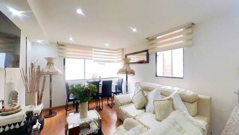 Inmuebles en Remate Apartamento en venta Cundinamarca Bogotá Santa Fe 52 m2 Habitaciones 3 Baños 2 Garajes 0 Precio $201000000