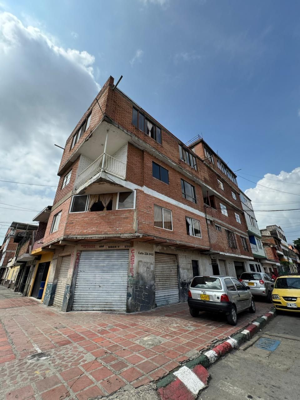 Edificio en venta Valle Del Cauca Cali Sucre 498 m2 Habitaciones 16 Baños 9 Garajes 0 Precio $1300000000