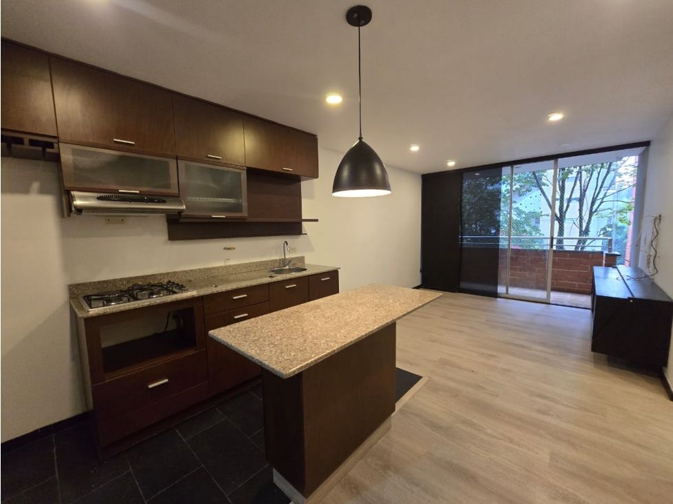 Apartamento en arriendo Antioquia Medellín Alejandria 65 m2 Habitaciones 2 Baños 2 Garajes 1 Precio $3370000