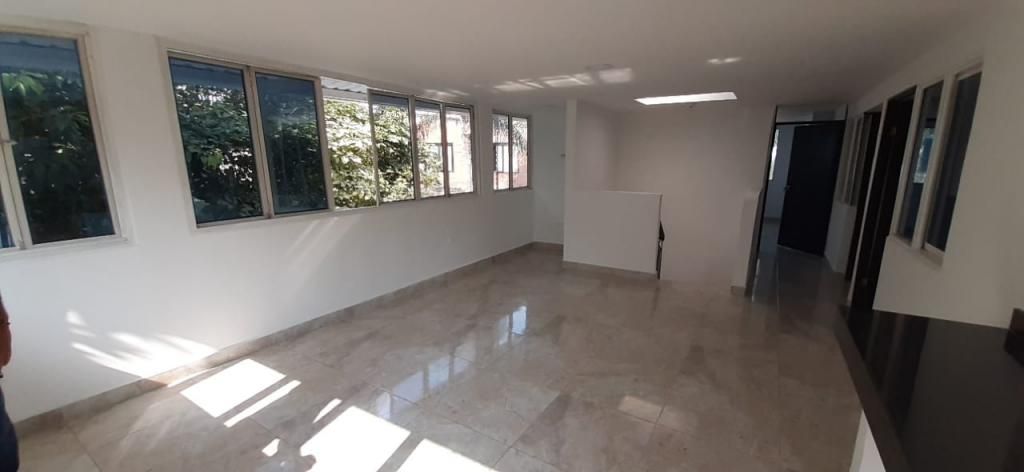 Apartamento en arriendo Valle Del Cauca Cali Ciudad Real 70 m2 Habitaciones 3 Baños 2 Garajes 1 Precio $1500000