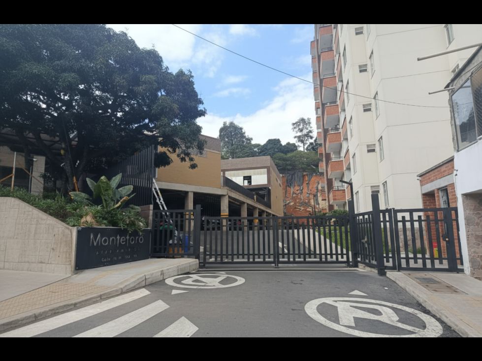 Apartamento en arriendo Antioquia Itagüí Zona Rural 55 m2 Habitaciones 3 Baños 2 Garajes 0 Precio $2400000