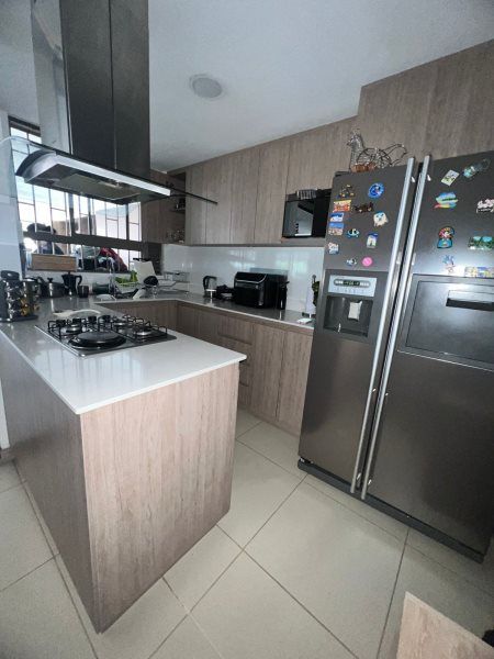 Apartamento en venta Antioquia Sabaneta Los Alcázares 160 m2 Habitaciones 4 Baños 2 Garajes 0 Precio $1100000000