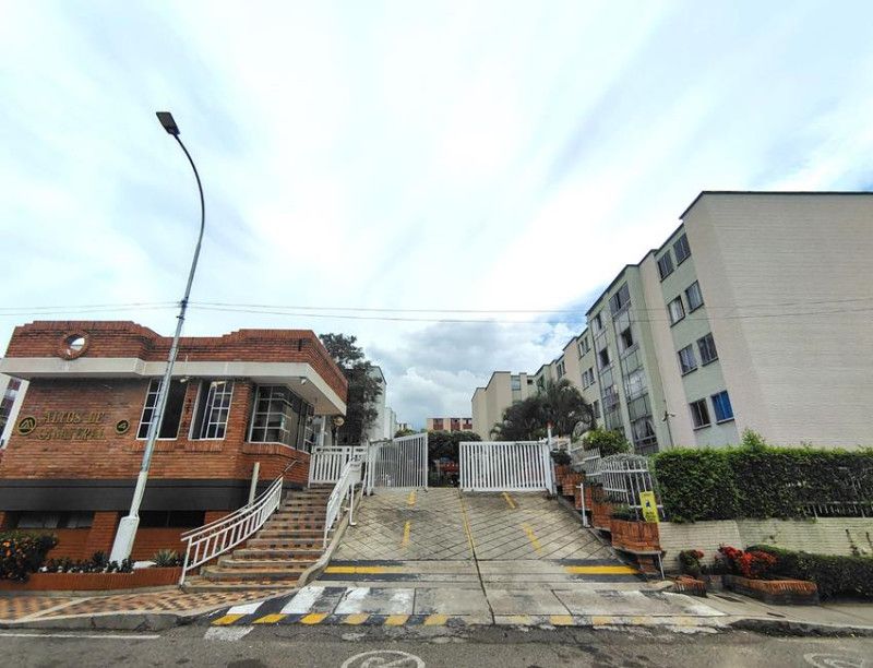 Apartamento en arriendo Santander Floridablanca Cr Altos De Cañaveral Campestre 81 m2 Habitaciones 3 Baños 2 Garajes 1 Precio $1972000