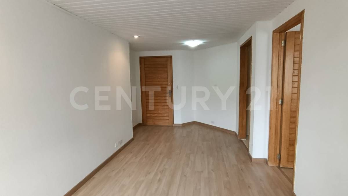 Apartamento en arriendo Cundinamarca Bogotá Santa Barbara Central 43 m2 Habitaciones 1 Baños 1 Garajes 1 Precio $2300000