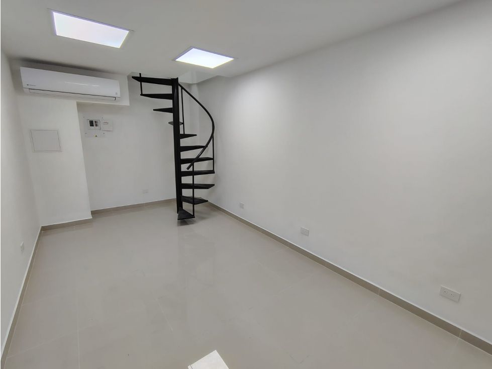 Local en arriendo Antioquia Medellín Manila 36 m2 Habitaciones 0 Baños 1 Garajes 0 Precio $6400000