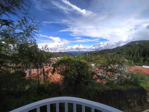 Casa en arriendo Antioquia Envigado Asd 1800 m2 Habitaciones 7 Baños 4 Garajes 7 Precio $15000000