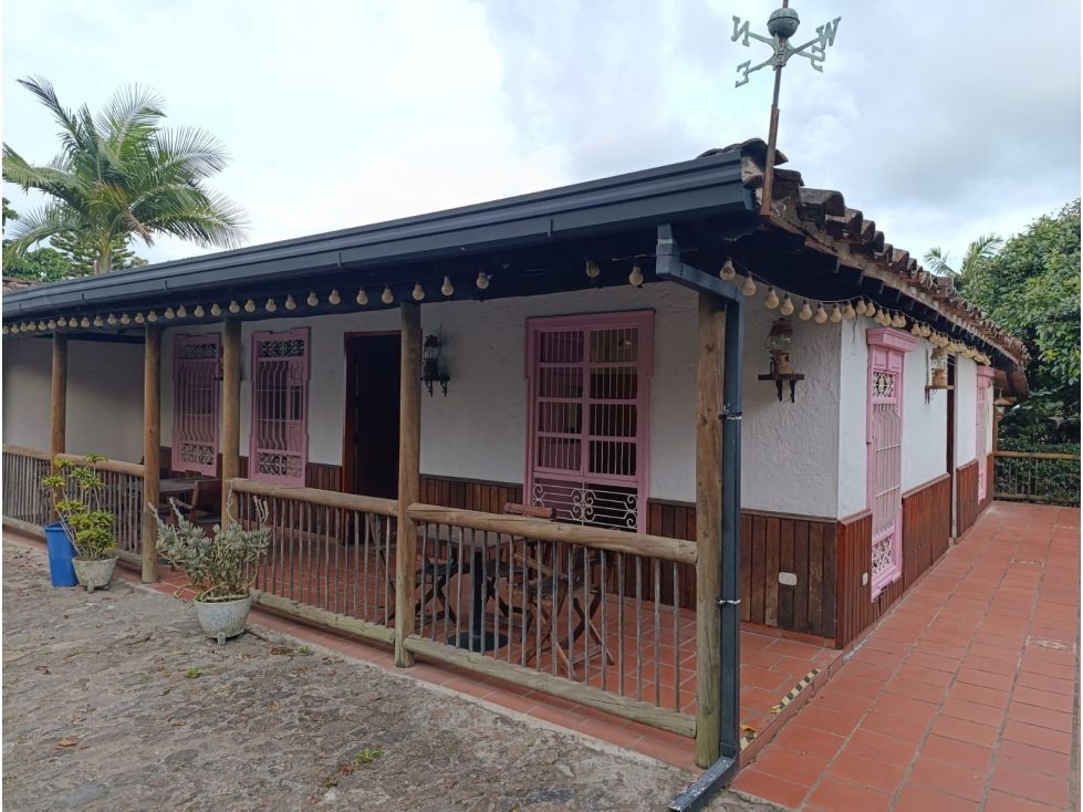 Casa Campestre en arriendo Antioquia Rionegro Rionegro 140 m2 Habitaciones 3 Baños 3 Garajes 2 Precio $3200000