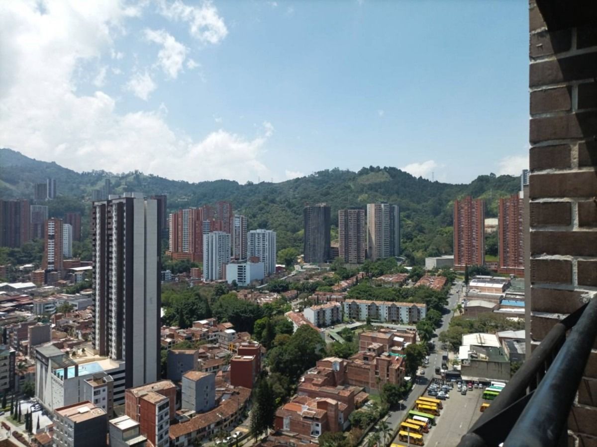 Apartamento en arriendo Antioquia Sabaneta Calle Larga 55 m2 Habitaciones 2 Baños 2 Garajes 0 Precio $2000000