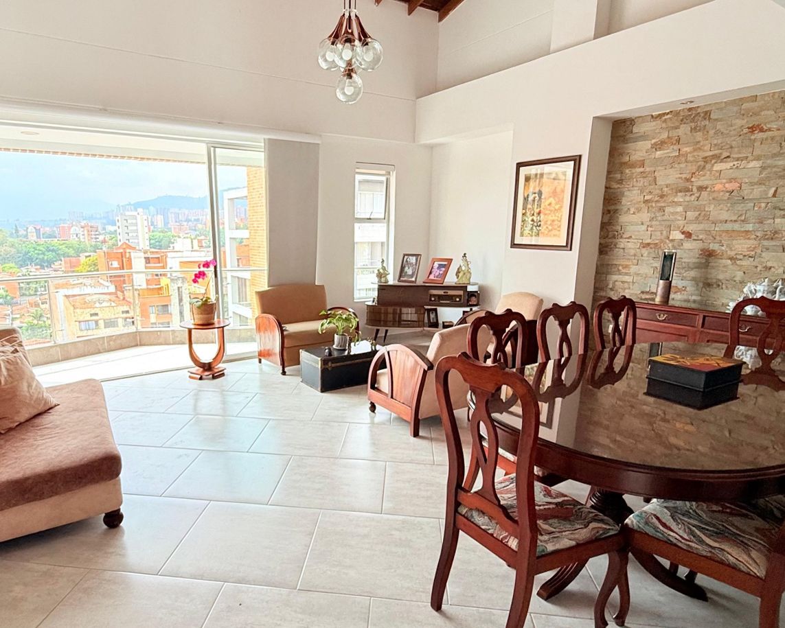 Apartamento en venta Antioquia Medellín El Nogal Los Almendros 162 m2 Habitaciones 5 Baños 3 Garajes 1 Precio $1150000000