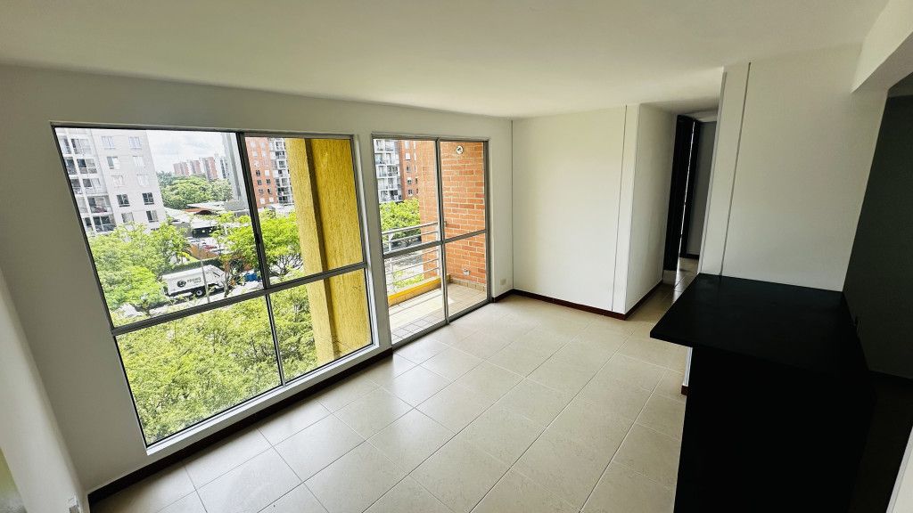 Apartamento en arriendo Valle Del Cauca Cali Conjunto Residencial Mirador De La Alameda 60 m2 Habitaciones 3 Baños 2 Garajes 0 Precio $1300000
