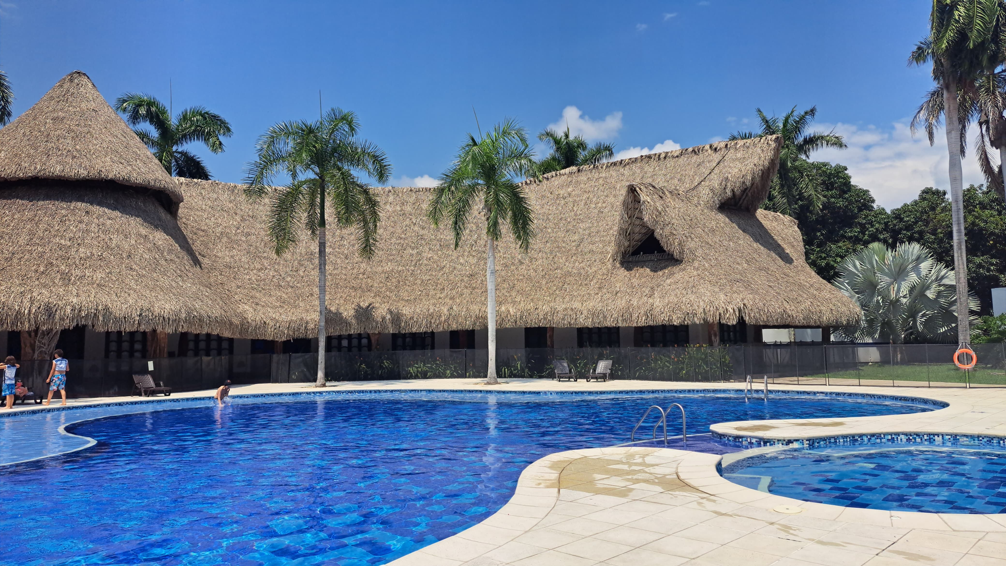 Apartamento en venta Tolima Flandes Cn Los Mangos Et Iii 57 m2 Habitaciones 3 Baños 2 Garajes 1 Precio $350000000