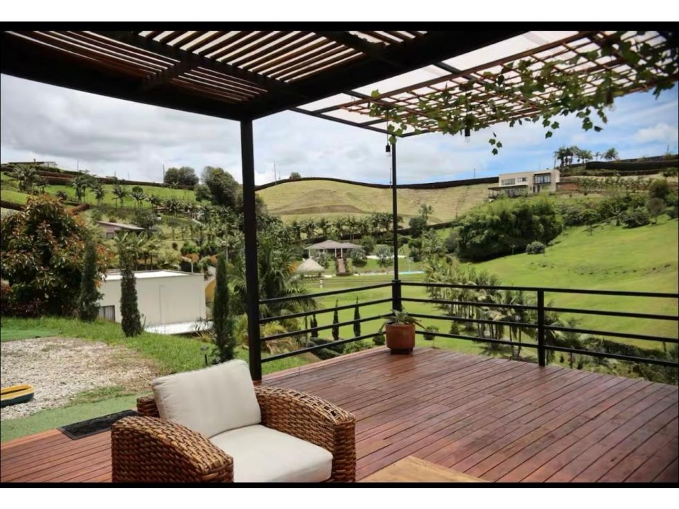 Casa Campestre en venta Antioquia Rionegro Rionegro 320 m2 Habitaciones 3 Baños 4 Garajes 4 Precio $2300000000