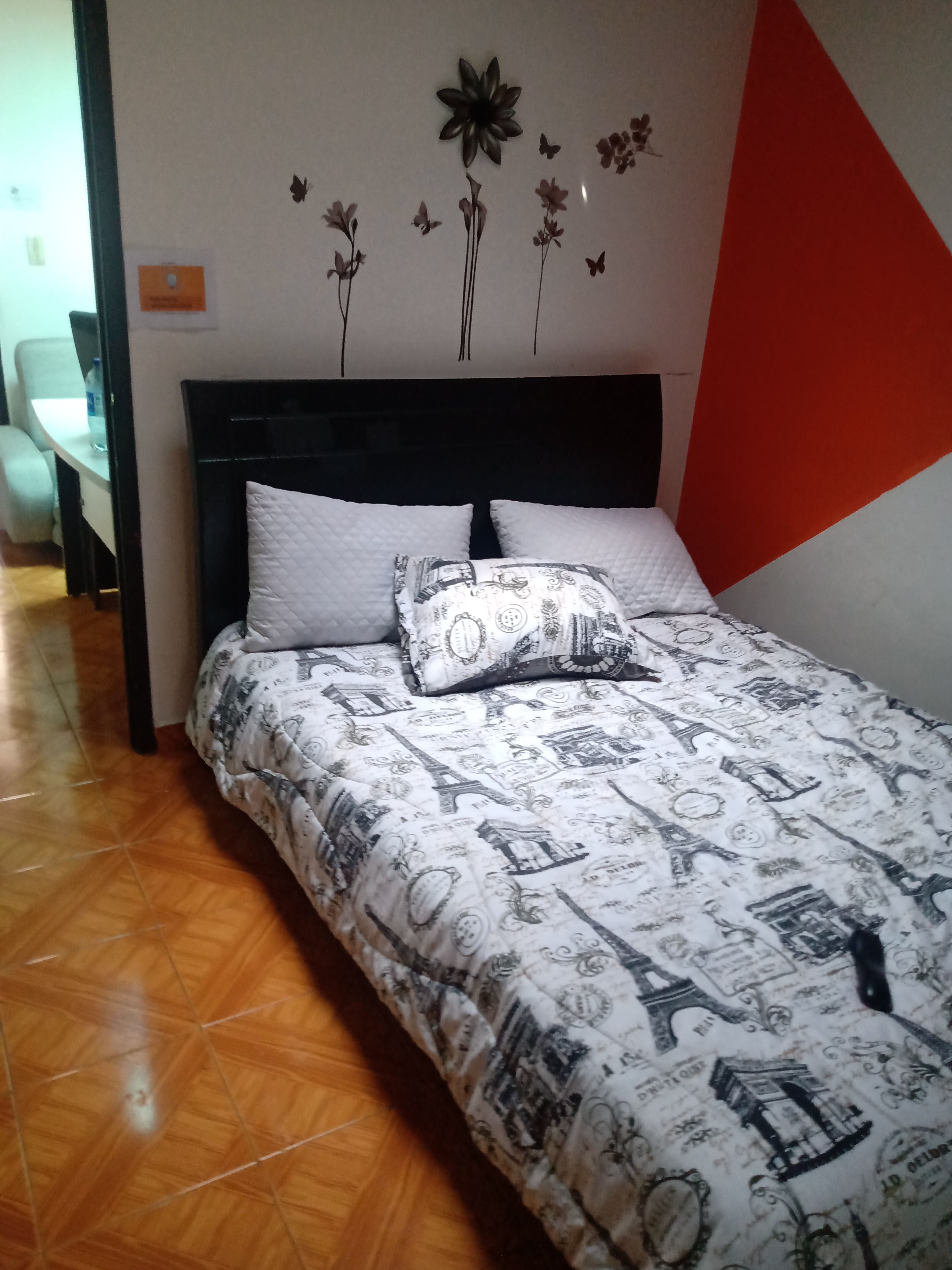 Apartaestudio en arriendo Cundinamarca Bogotá Santa Maria 40 m2 Habitaciones 2 Baños 1 Garajes 0 Precio $1000000