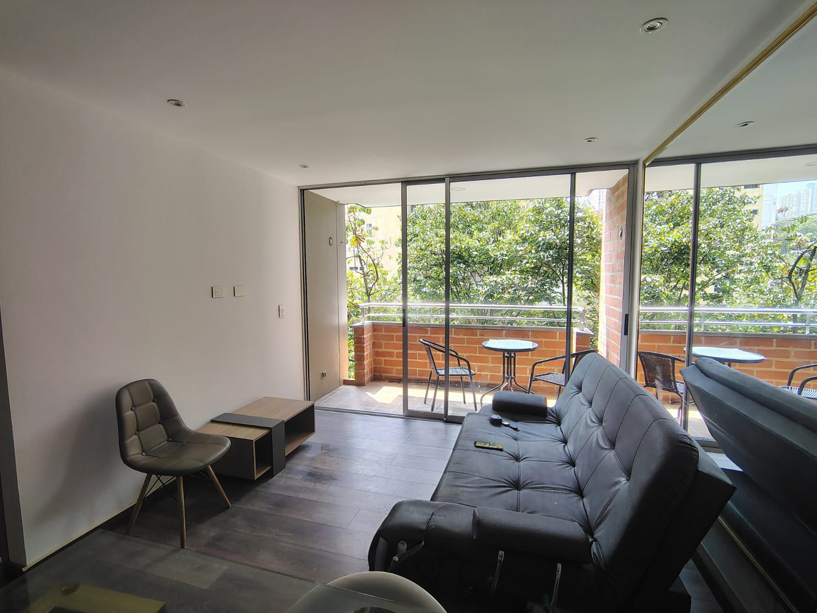 Apartamento en arriendo Antioquia Medellín La Florida 65 m2 Habitaciones 2 Baños 2 Garajes 1 Precio $3500000