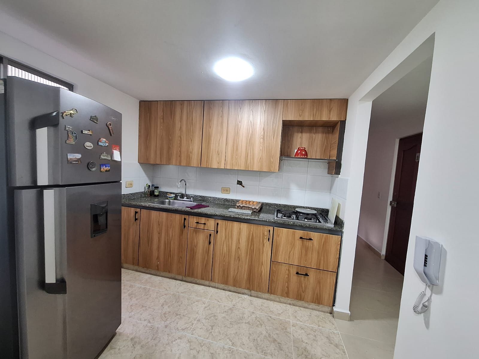 Apartamento en arriendo Antioquia Envigado Bosques De Zúñiga 85 m2 Habitaciones 3 Baños 2 Garajes 1 Precio $3700000