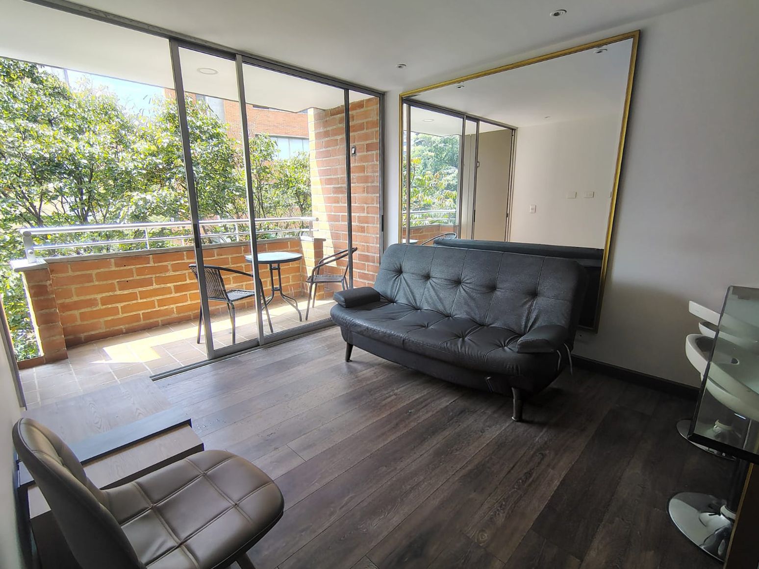 Apartamento en arriendo o venta Antioquia Medellín La Florida 65 m2 Habitaciones 2 Baños 2 Garajes 1 Precio venta $760000000 Precio arriendo $3500000