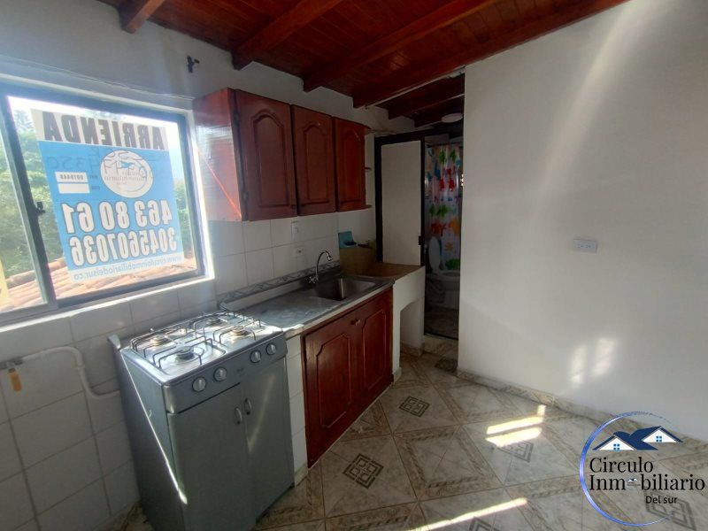 Apartaestudio en arriendo Antioquia Envigado Obrero 25 m2 Habitaciones 1 Baños 1 Garajes 0 Precio $1000000