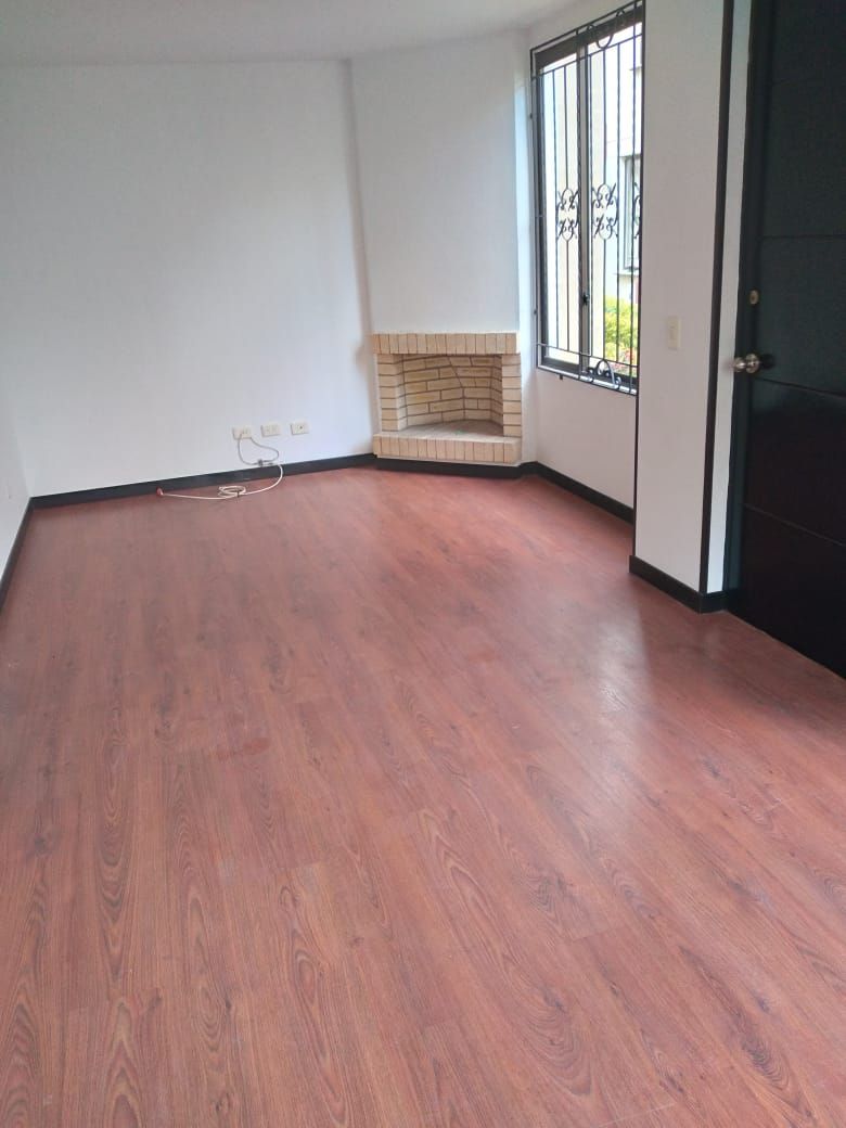 Casa en arriendo Cundinamarca Mosquera Cr Reserva De Alcala 119 m2 Habitaciones 3 Baños 2 Garajes 1 Precio $2200000