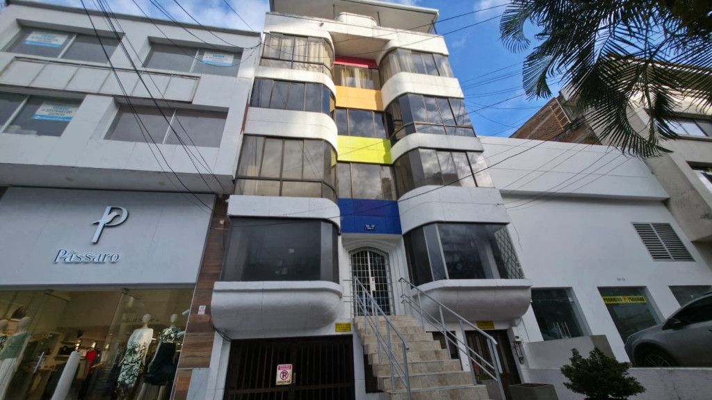 Oficina en arriendo Valle Del Cauca Cali Eucarístico 52 m2 Habitaciones 0 Baños 1 Garajes 0 Precio $3500000