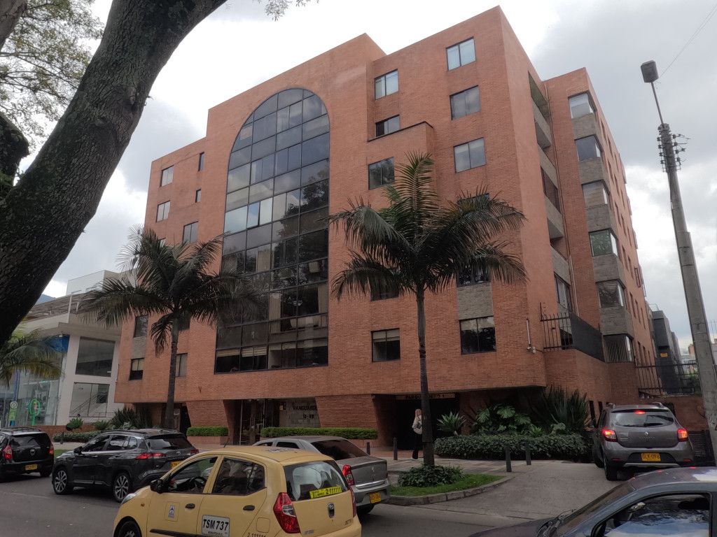 Apartamento en arriendo Cundinamarca Bogotá Chicó Norte 103 m2 Habitaciones 3 Baños 3 Garajes 1 Precio $7650000