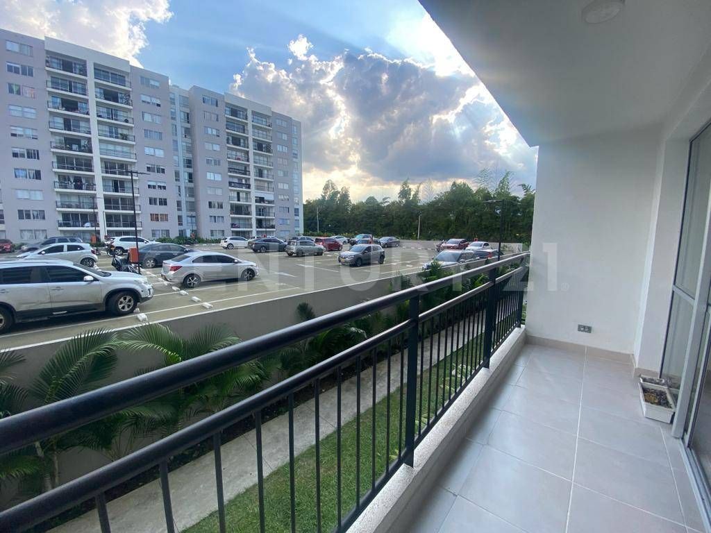 Apartamento en venta Valle Del Cauca Cali Parcelacion Piedra Grande 79 m2 Habitaciones 3 Baños 2 Garajes 1 Precio $360000000