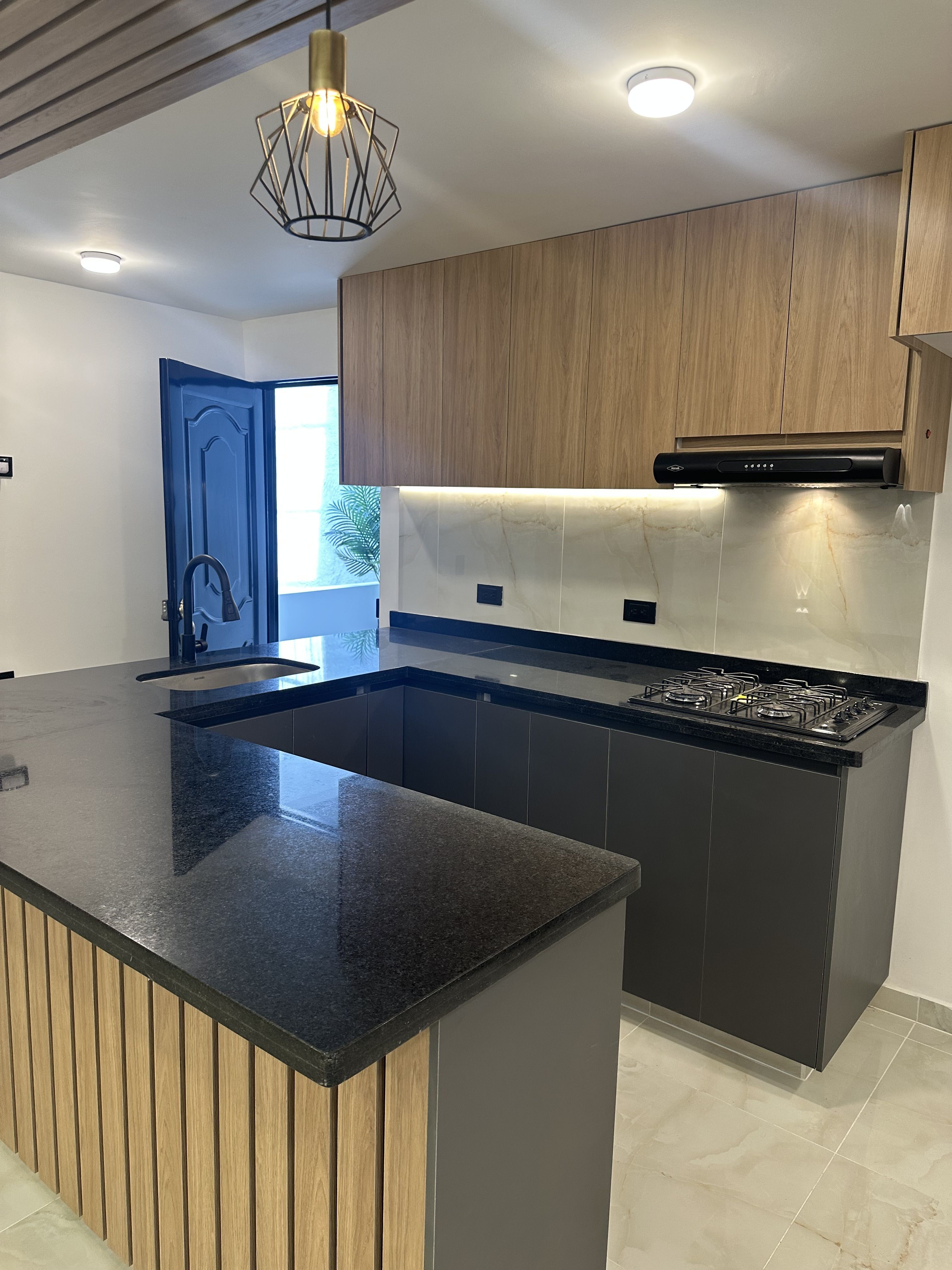 Apartaestudio en arriendo Valle Del Cauca Cali Buenos Aires 42 m2 Habitaciones 1 Baños 1 Garajes 0 Precio $1400000