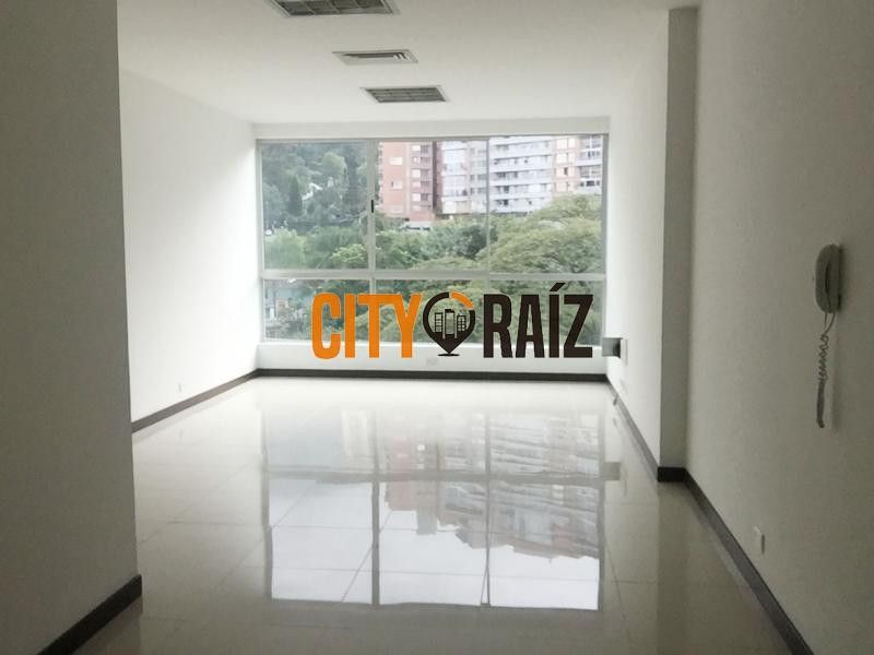 Oficina en arriendo Antioquia Medellín Los Naranjos 36 m2 Habitaciones 0 Baños 1 Garajes 0 Precio $3500000