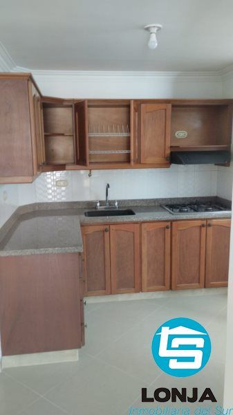 Apartamento en arriendo Antioquia La Estrella Centro 98 m2 Habitaciones 3 Baños 2 Garajes 0 Precio $2700000