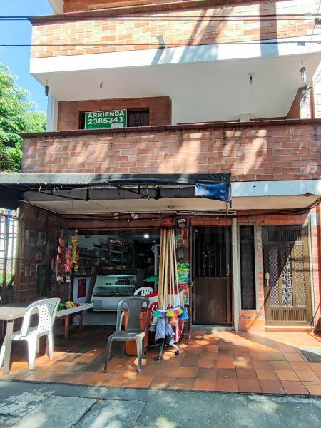 Apartamento en arriendo Antioquia Medellín Altavista 72 m2 Habitaciones 3 Baños 2 Garajes 0 Precio $1800000