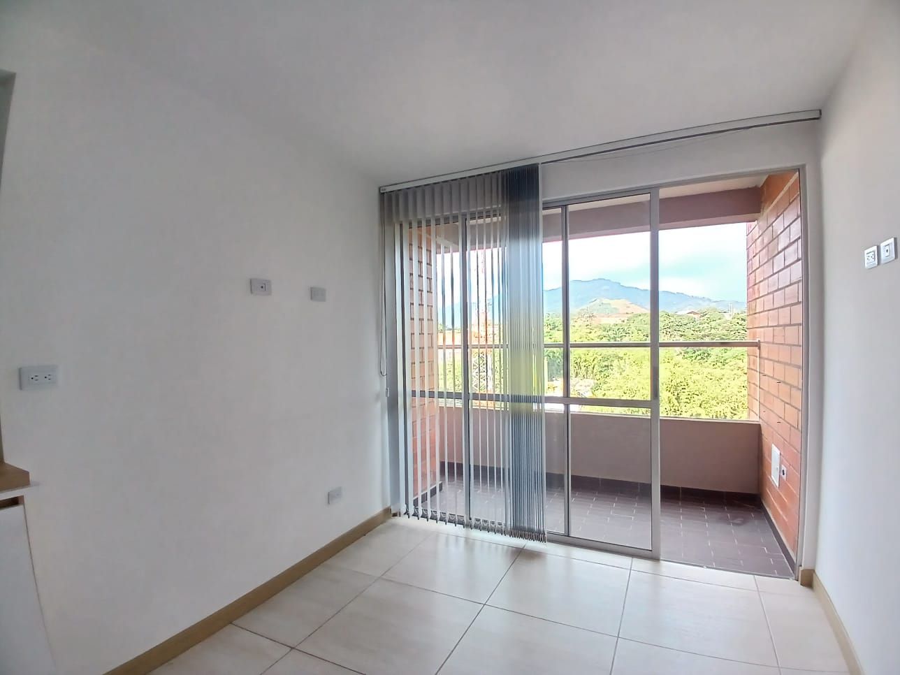 Apartamento en arriendo Risaralda Pereira Belmonte 73 m2 Habitaciones 3 Baños 2 Garajes 1 Precio $2450000