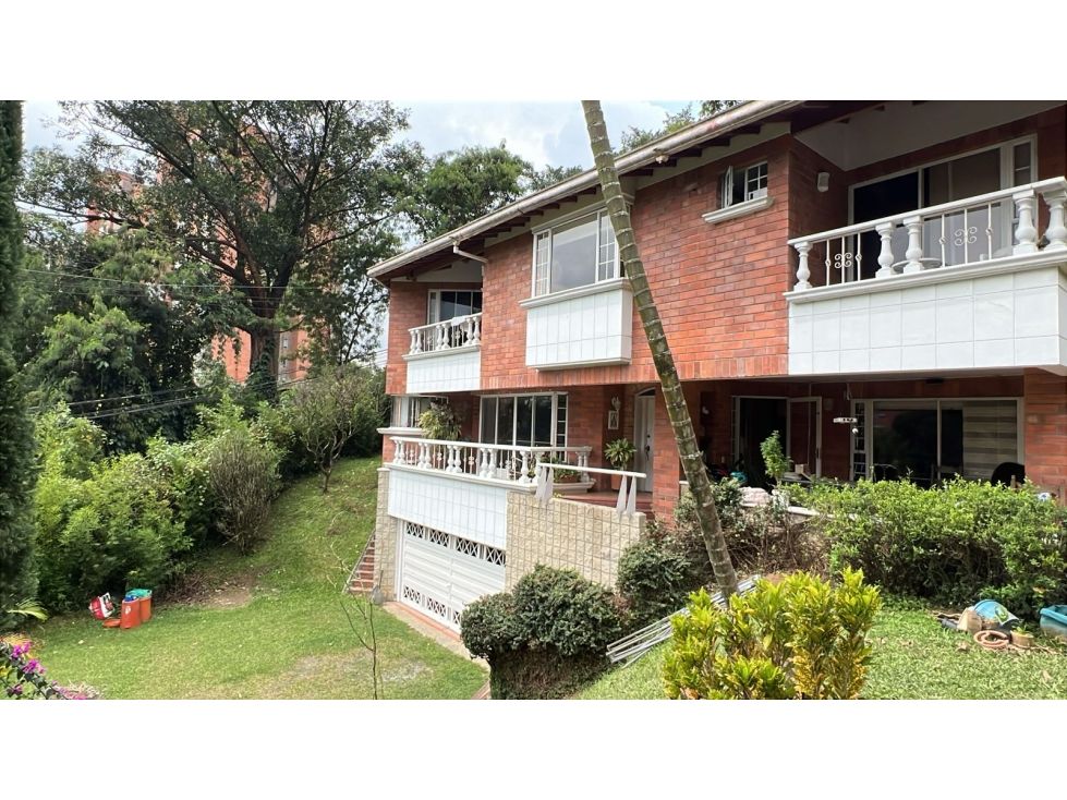 Casa en arriendo Antioquia Envigado Loma Del Atravesado 400 m2 Habitaciones 4 Baños 4 Garajes 2 Precio $10000000