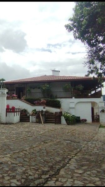 Finca en venta Valle Del Cauca Yumbo Yumbo 335 m2 Habitaciones 5 Baños 4 Garajes 2 Precio $1900251584