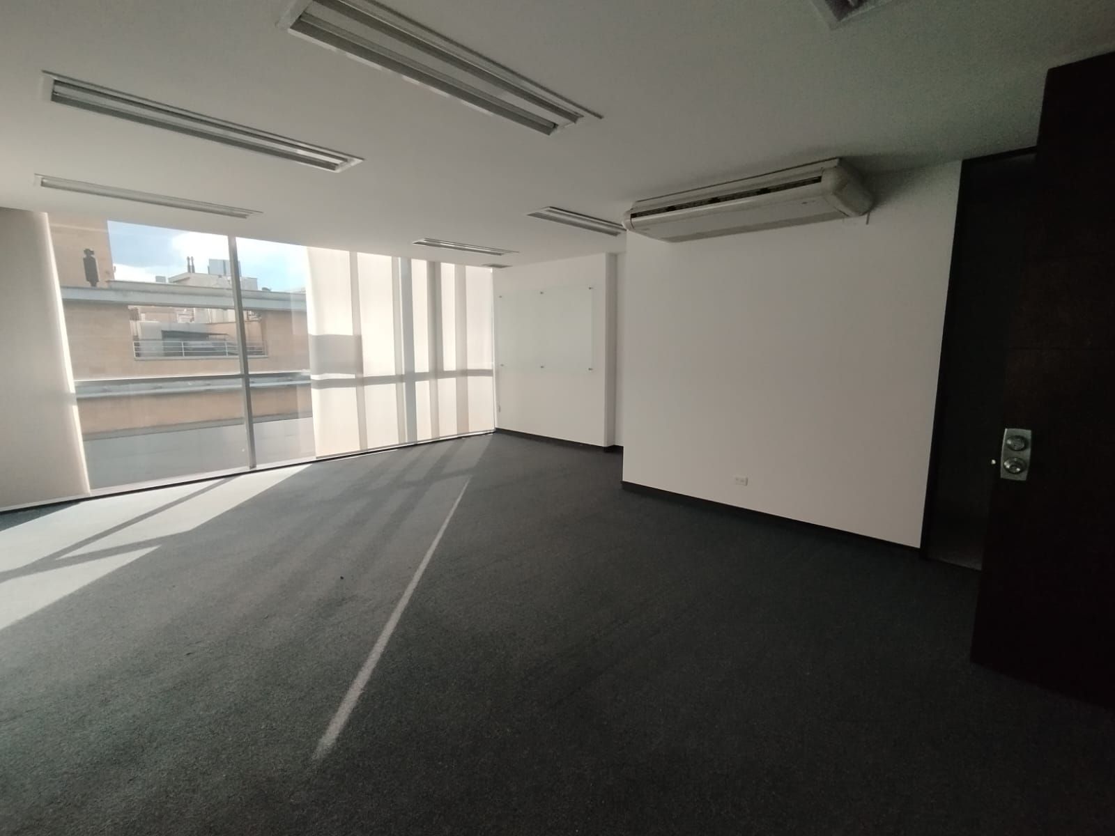 Oficina en arriendo Antioquia Medellín Los Balsos No 2 50 m2 Habitaciones 0 Baños 1 Garajes 1 Precio $4828040