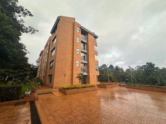 Apartamento en arriendo Cundinamarca Bogotá Suba Naranjos 209 m2 Habitaciones 4 Baños 4 Garajes 4 Precio $7500000