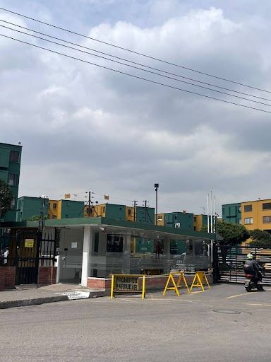 Apartamento en arriendo Cundinamarca Bogotá Ub Castilla Real 52 m2 Habitaciones 3 Baños 1 Garajes 0 Precio $1300000