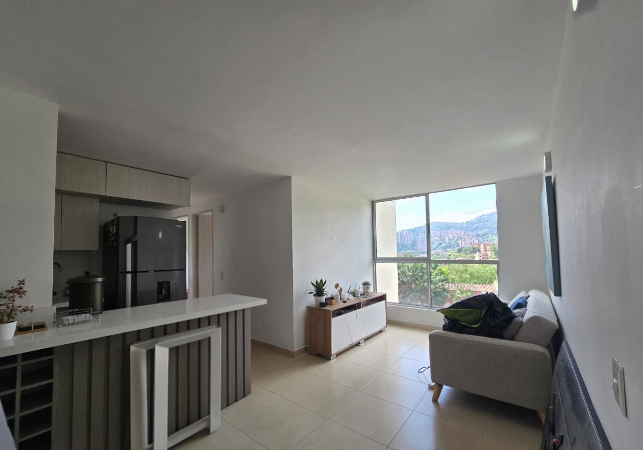 Apartamento en arriendo Antioquia Medellín San Bernardo 70 m2 Habitaciones 3 Baños 2 Garajes 1 Precio $3600000