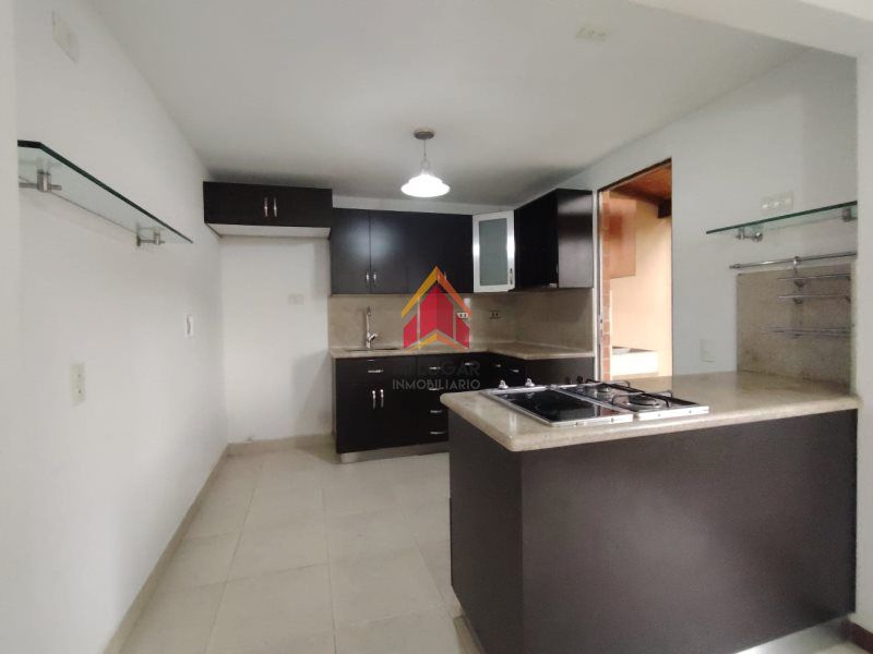 Casa en arriendo Antioquia Envigado Las Antillas 140 m2 Habitaciones 2 Baños 3 Garajes 2 Precio $4500000