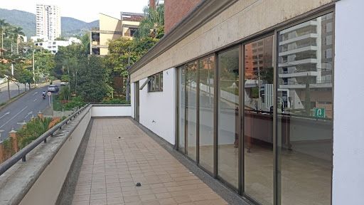 Apartamento en venta Antioquia Medellín Alejandria 250 m2 Habitaciones 4 Baños 5 Garajes 3 Precio $1950000000
