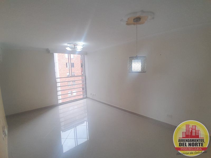 Apartamento en arriendo Antioquia Bello San Gabriel 58 m2 Habitaciones 3 Baños 2 Garajes 1 Precio $1600000